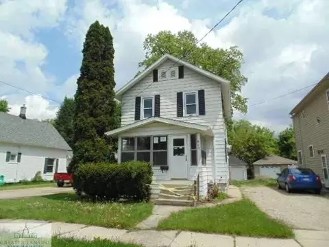 613 Loomis, Jackson, MI 49201 photo 1