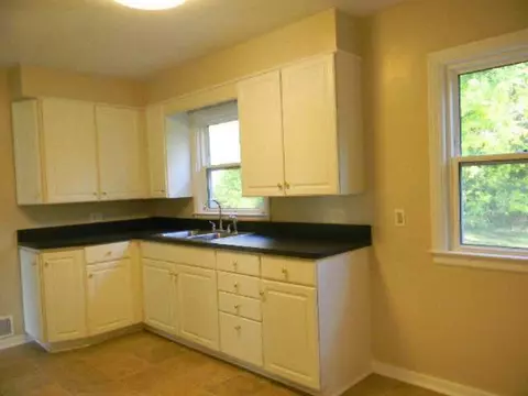 4520 Seymour, Jackson, MI 49201 photo 6