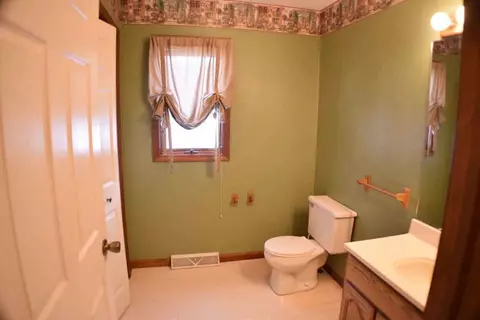 6306 Burning Tree, Jackson, MI 49201 photo 14