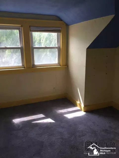 215 Cole, Monroe, MI 48162 photo 8
