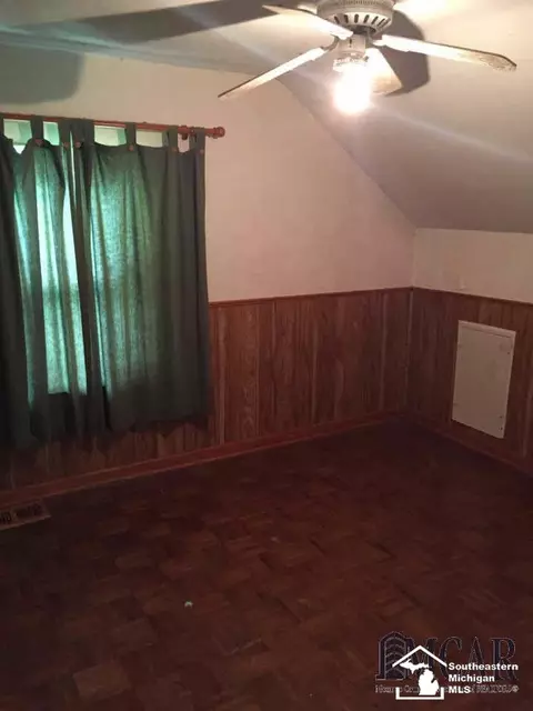 215 Cole, Monroe, MI 48162 photo 9