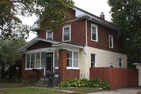 1107 Leroy, Jackson, MI 49202 photo 1
