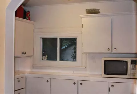 1107 Leroy, Jackson, MI 49202 photo 8