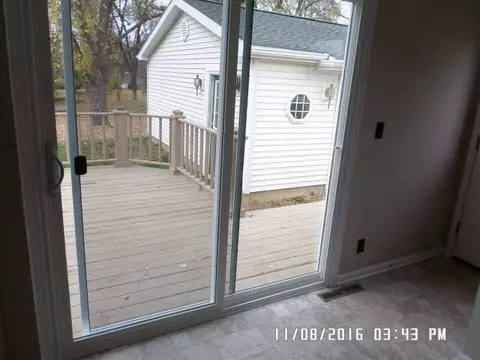 208 Lark, Jackson, MI 49202 photo 4