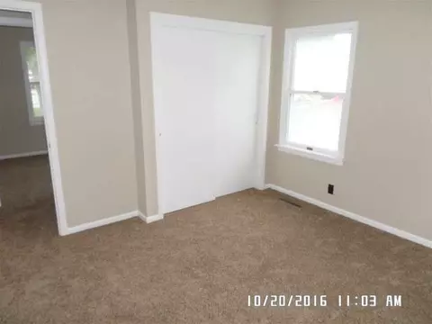 208 Lark, Jackson, MI 49202 photo 10