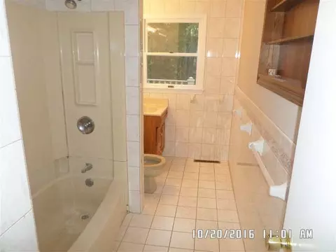 208 Lark, Jackson, MI 49202 photo 7