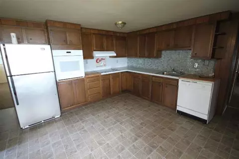 215 Ready, Munith, MI 49259 photo 3