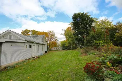 527 Quarry, Jackson, MI 49201 photo 4