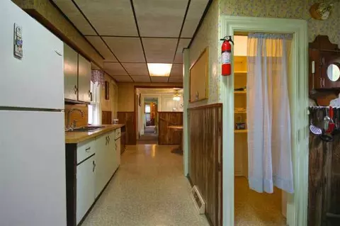 527 Quarry, Jackson, MI 49201 photo 10