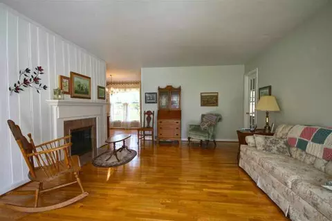 920 Halstead, Jackson, MI 49203 photo 11