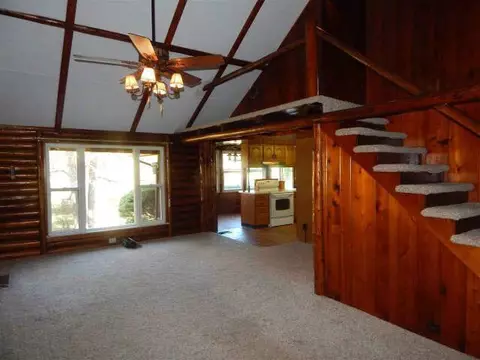 7249 Hague, Jackson, MI 49201 photo 3