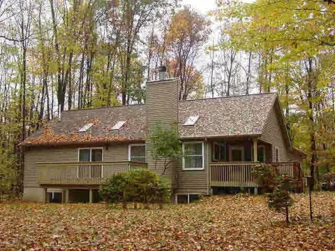 6031 Leora, Jackson, MI 49201 photo 1