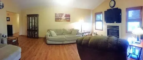2104 Appleway, Jackson, MI 49203 photo 11