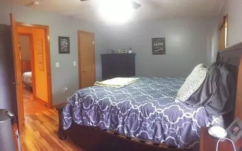 2104 Appleway, Jackson, MI 49203 photo 17