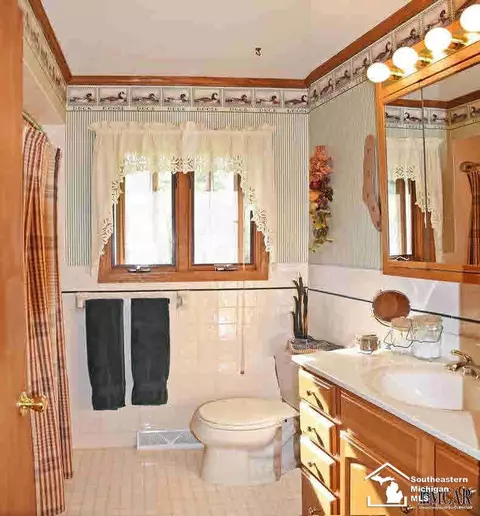 1126 Feltis, Temperance, MI 48182 photo 14