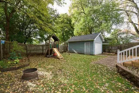 715 Douglas, Jackson, MI 49203 photo 28