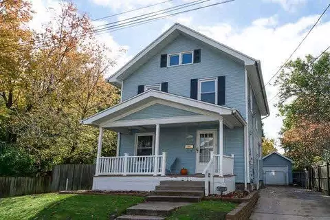 715 Douglas, Jackson, MI 49203 photo 1