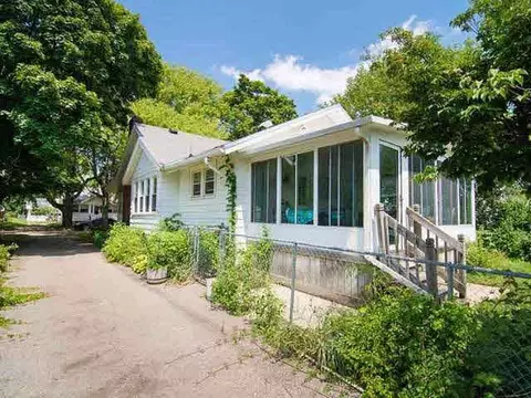 553 Commonwealth, Jackson, MI 49202 photo 14