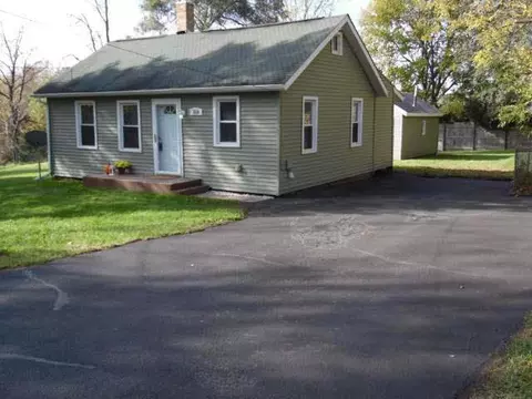 318 Watts, Jackson, MI 49203 photo 1