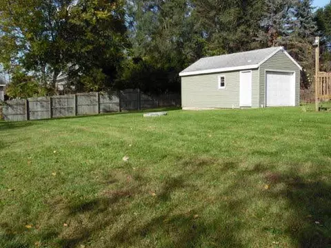 318 Watts, Jackson, MI 49203 photo 21