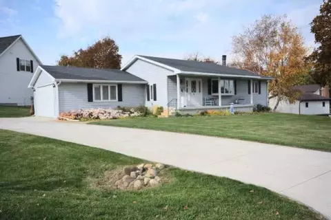 125 E Princess, Brooklyn, MI 49230 photo 1