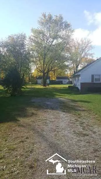 920 Cole, Monroe, MI 48162 photo 2