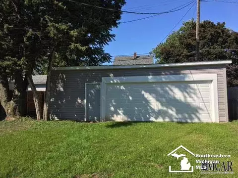 129 N Roessler, Monroe, MI 48162 photo 18