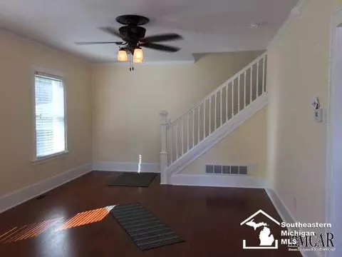 129 N Roessler, Monroe, MI 48162 photo 3