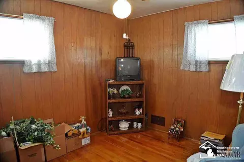 1254 Arbor, Monroe, MI 48162 photo 10