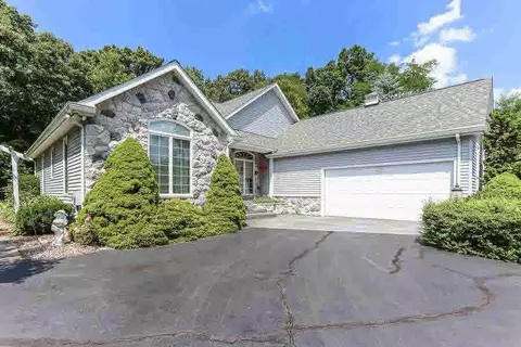 5300 Camles, Jackson, MI 49201 photo 3