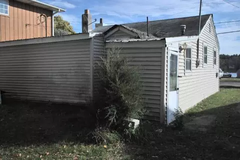 4026 Donnely, Jackson, MI 49201 photo 3