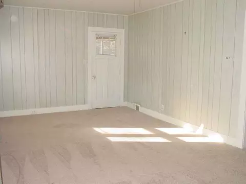 703 Winifred, Jackson, MI 49202 photo 3