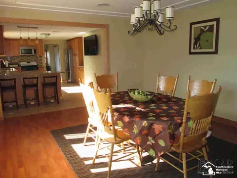 9233 Douglas, Temperance, MI 48182 photo 15