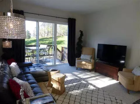 870 Chamberlain, Jackson, MI 49203 photo 16
