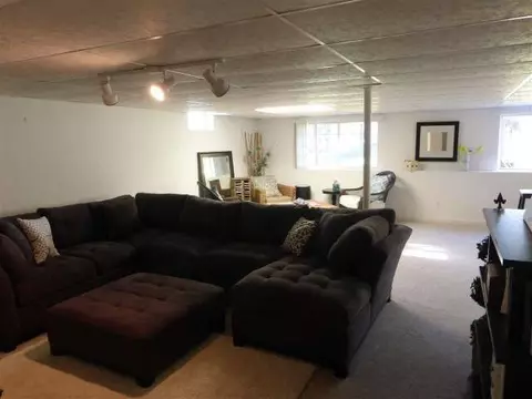 870 Chamberlain, Jackson, MI 49203 photo 24