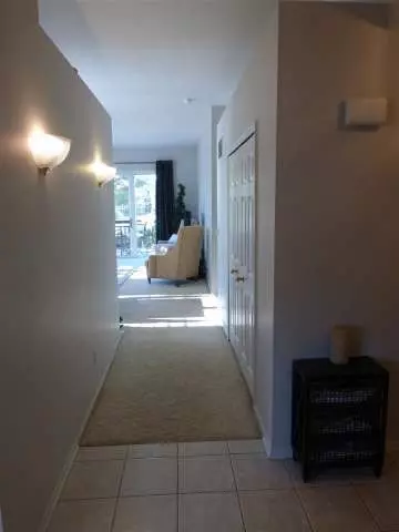 870 Chamberlain, Jackson, MI 49203 photo 4