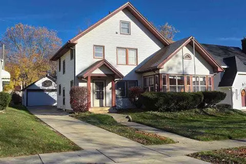 780 Crescent, Jackson, MI 49203 photo 2