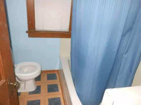 3372 Gregory, Jackson, MI 49202 photo 9