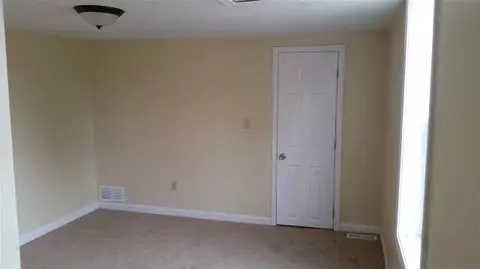 1317 Locust, Jackson, MI 49203 photo 11