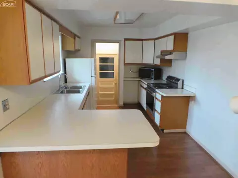 6543 Dalton, Flushing, MI 48433 photo 8