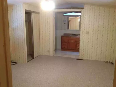 9283 Charmin, Jackson, MI 49201 photo 9