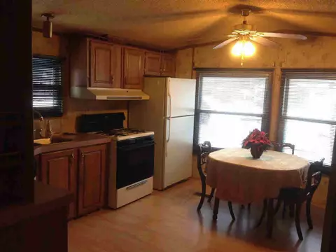 9283 Charmin, Jackson, MI 49201 photo 5