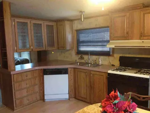 9283 Charmin, Jackson, MI 49201 photo 4