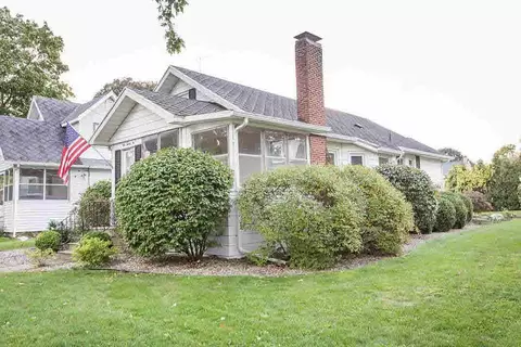 122 N Thompson, Jackson, MI 49202 photo 14