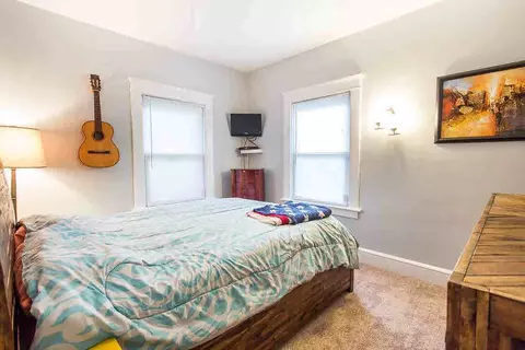 122 N Thompson, Jackson, MI 49202 photo 20