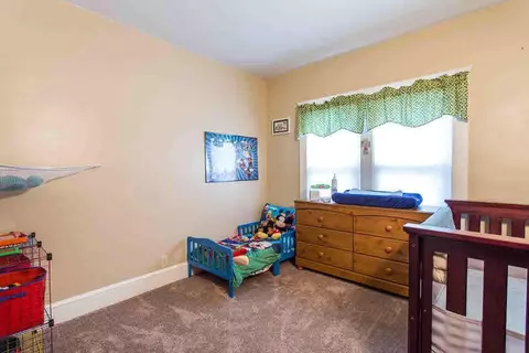 122 N Thompson, Jackson, MI 49202 photo 22