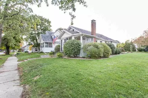 122 N Thompson, Jackson, MI 49202 photo 11