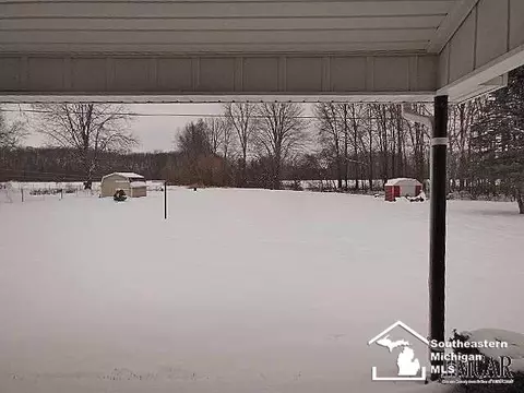 4170 St Anthony, Temperance, MI 48182 photo 2
