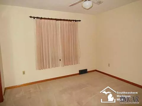 4170 St Anthony, Temperance, MI 48182 photo 9