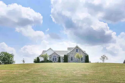 6399 Wheaton, Jackson, MI 49201 photo 1